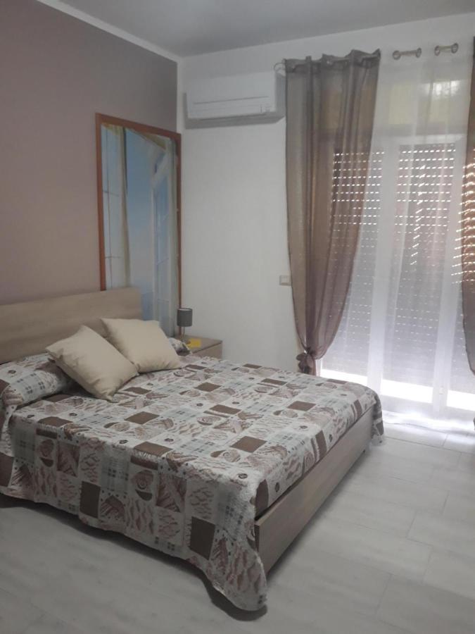 Holiday House Marlin Giardini Naxos Exterior photo