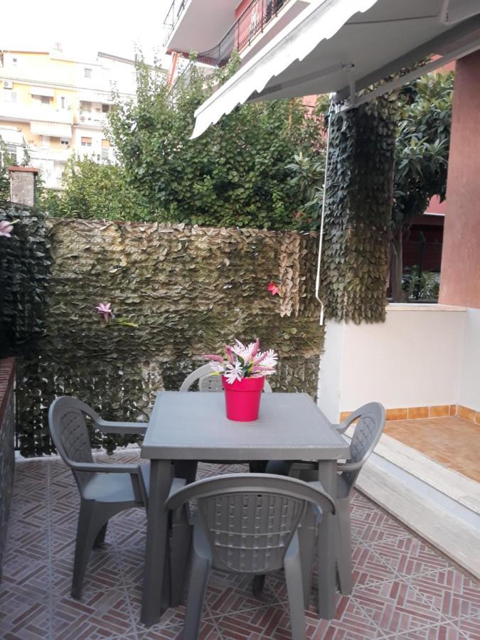 Holiday House Marlin Giardini Naxos Exterior photo