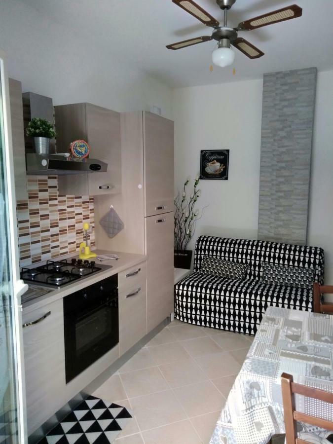 Holiday House Marlin Giardini Naxos Exterior photo
